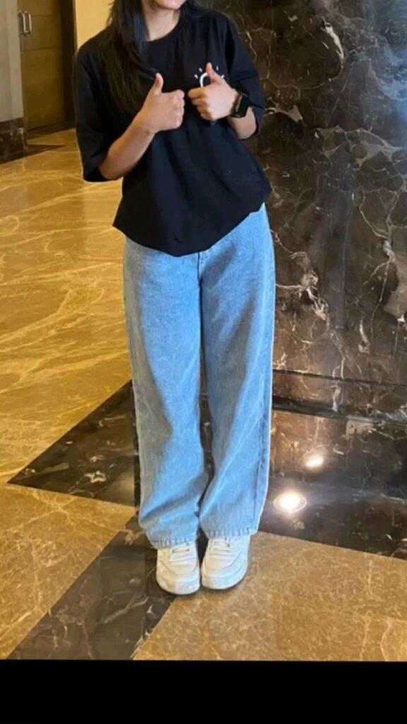 black t shirt combination blue jeans